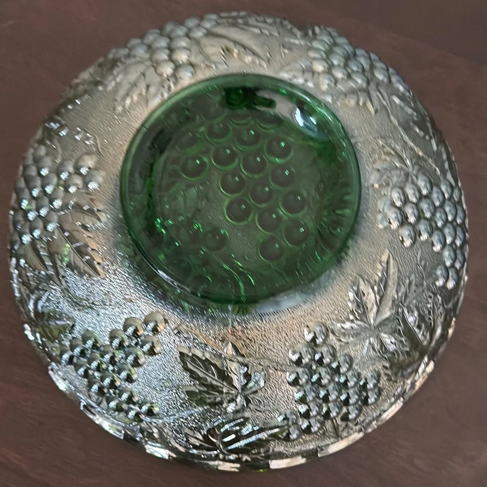 Vintage Imperial Glass Carnival Green Grape 7